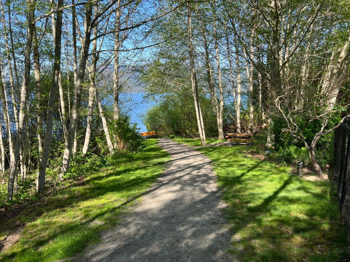 Sea And Cedar Retreat-A Home In A Tranquil Setting Cowichan Bay Exteriér fotografie