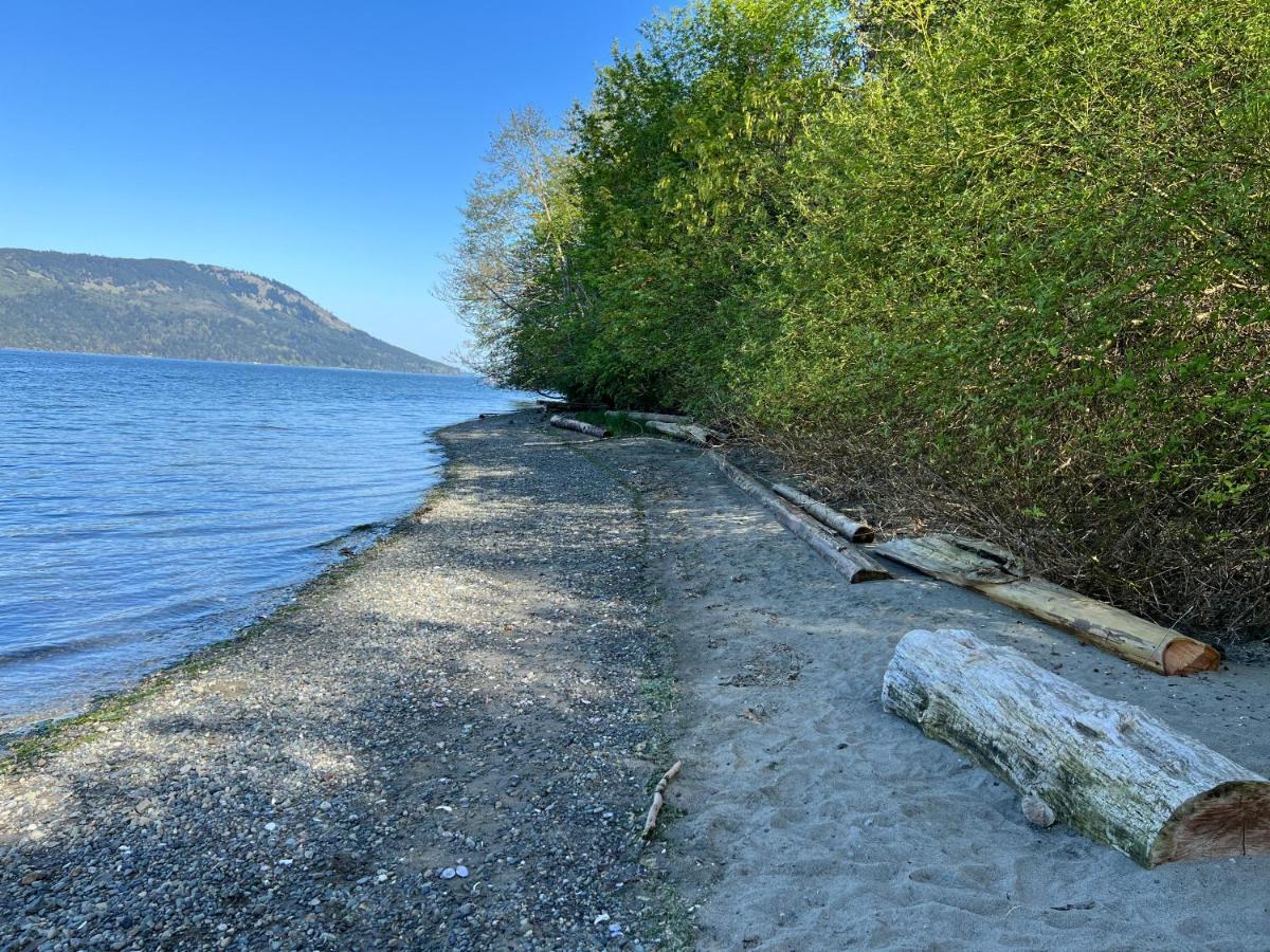 Sea And Cedar Retreat-A Home In A Tranquil Setting Cowichan Bay Exteriér fotografie